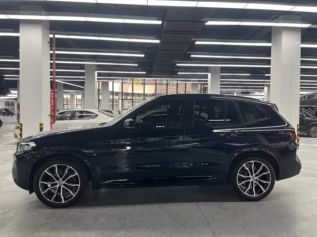 BMW X3 2023 — фото 17