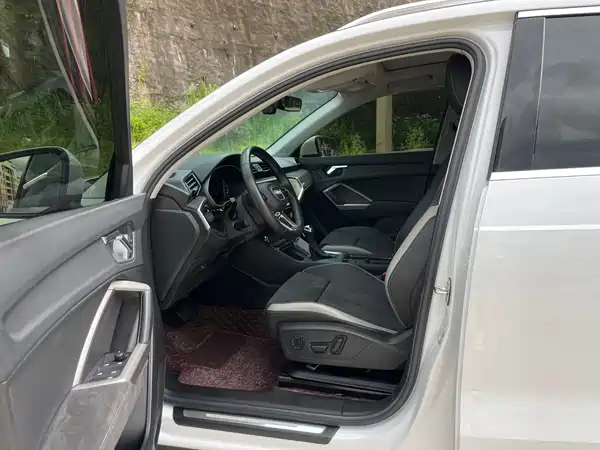 Audi Q3 2023