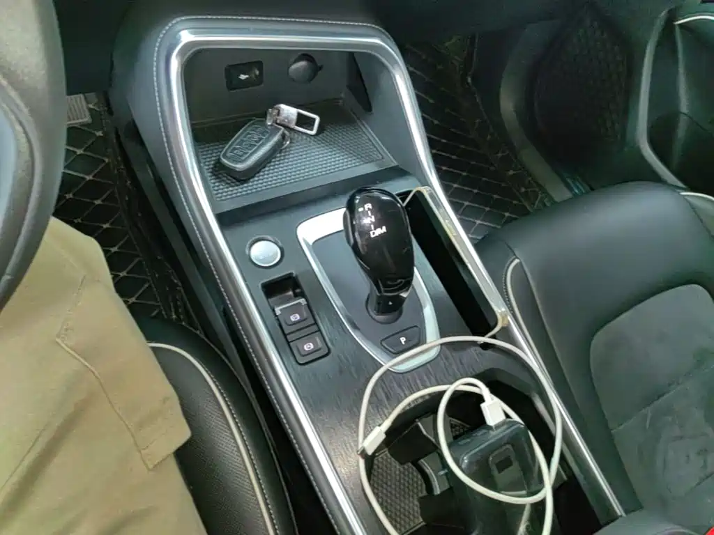 Haval H6 2022 — фото 10