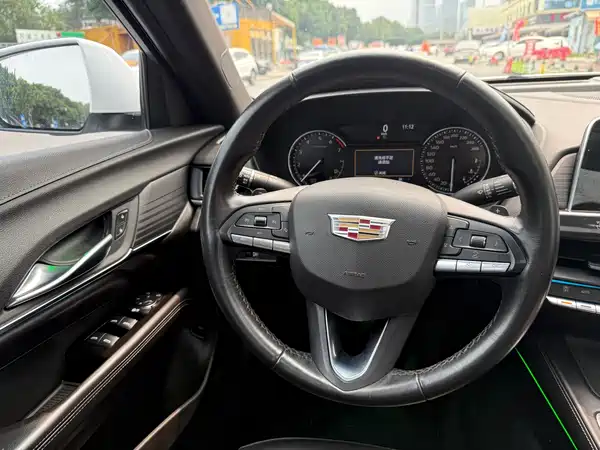 Cadillac CT4 2020