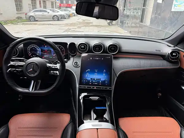 Mercedes-Benz C-Class 2021