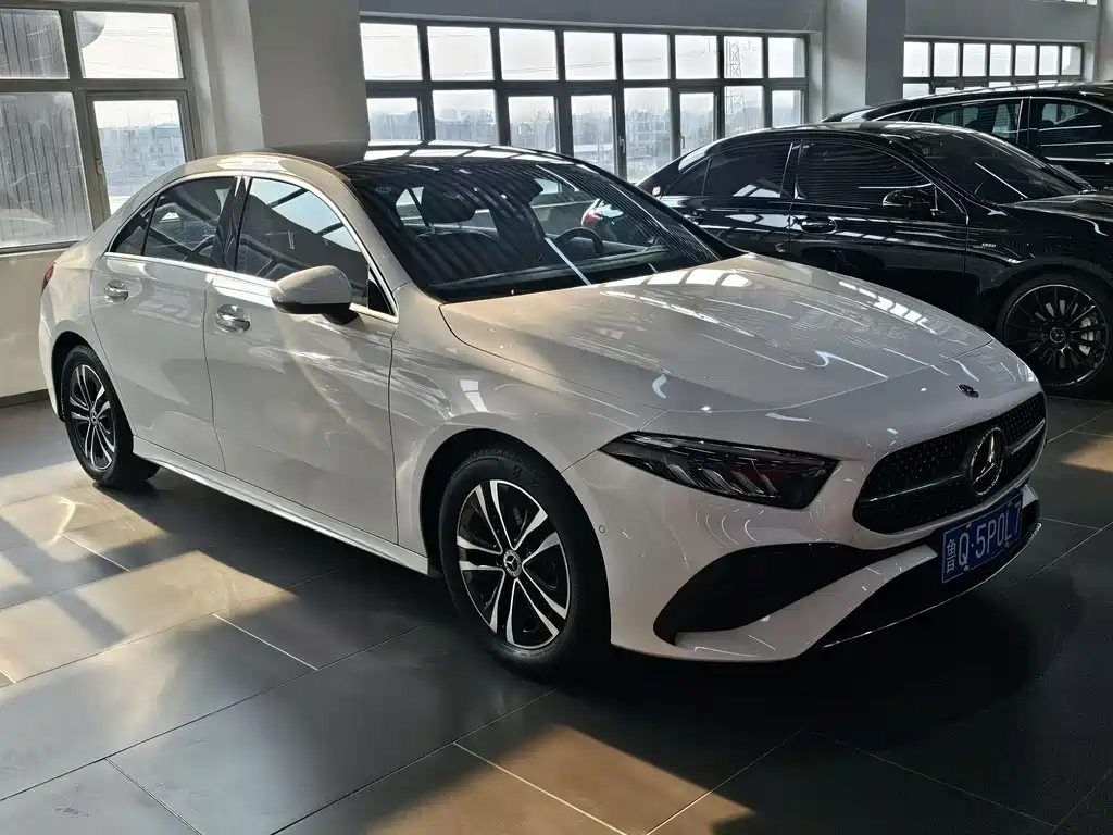 Mercedes-Benz A-Class 2024