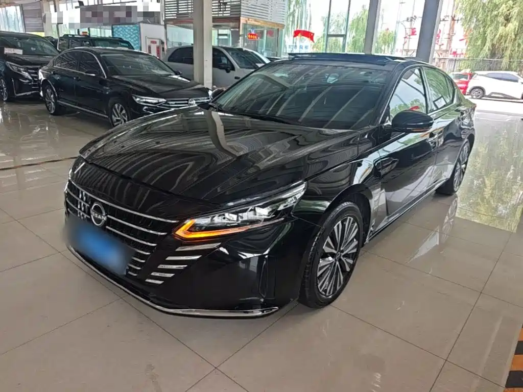 Nissan Teana 2024