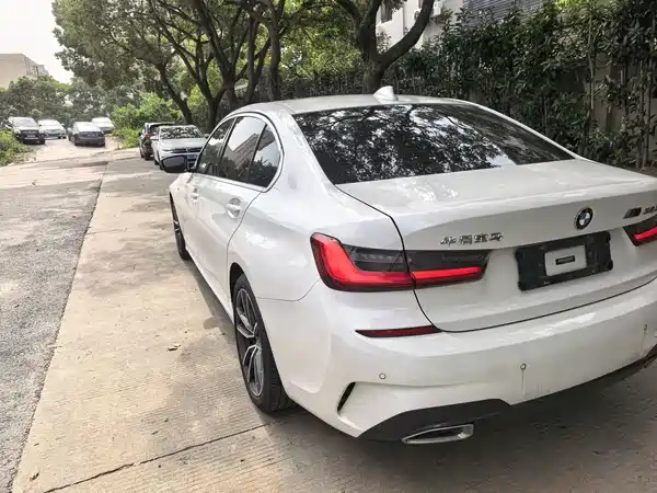 BMW 3 Series 2021