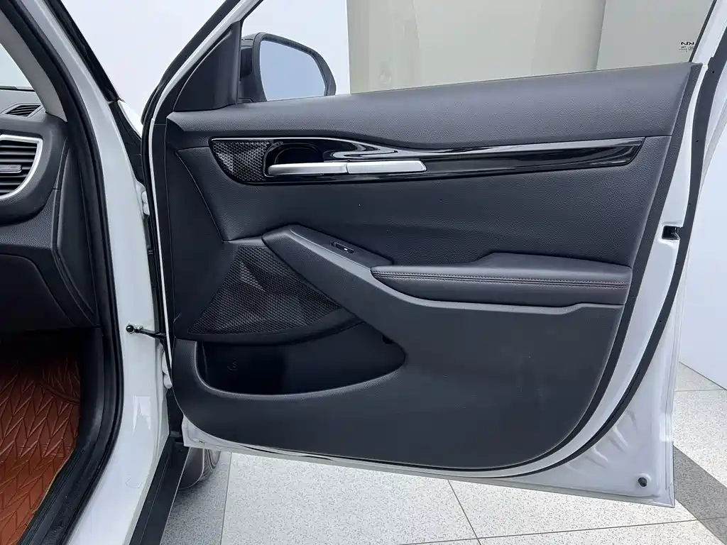 Kia KX3 2023 — фото 17