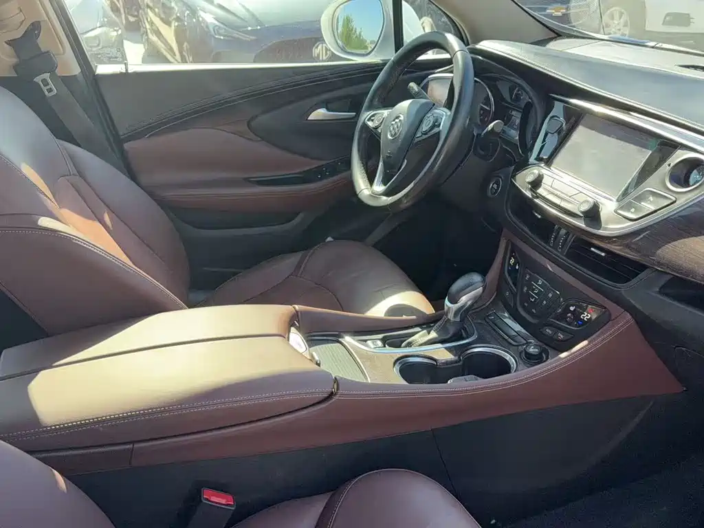 Buick Envision Plus 2016 — фото 3