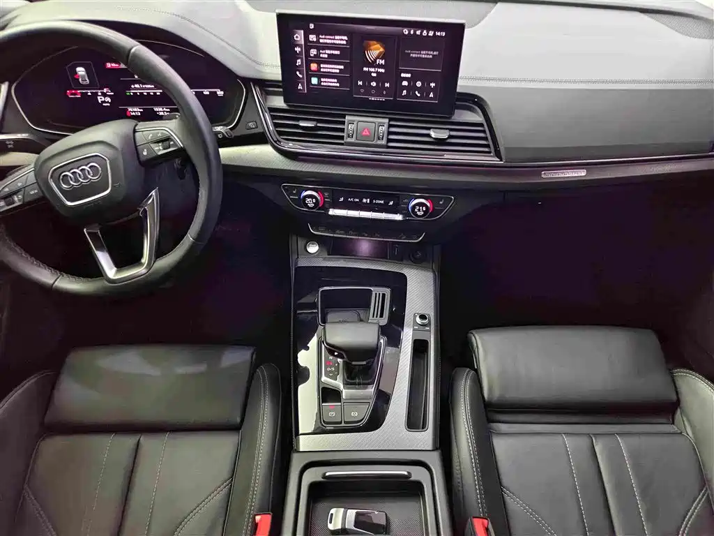 Audi Q5L 2022 — фото 11