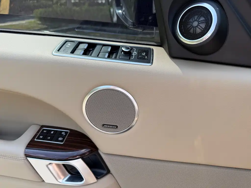 Land Rover Range Rover 2014 — фото 10