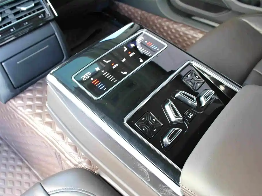 Audi A8 2020