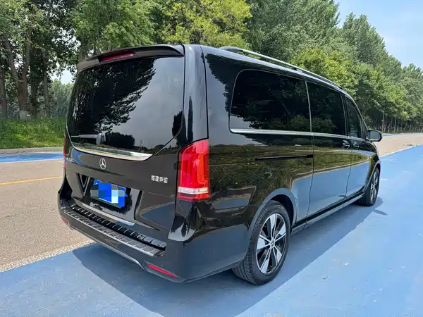 Mercedes-Benz V-Class 2021