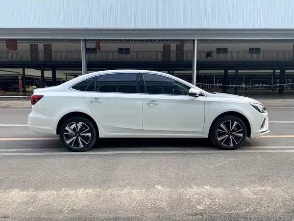 Roewe Feifan ER6 2020