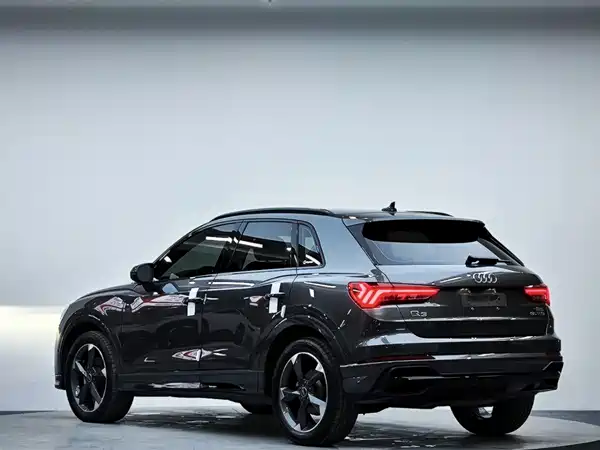 Audi Q3 2022
