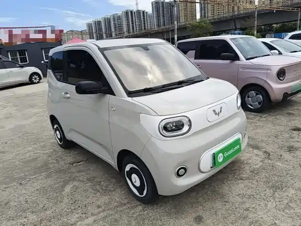 Wuling Hongguang MINIEV 2025