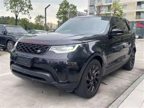 Land Rover Discovery 2022