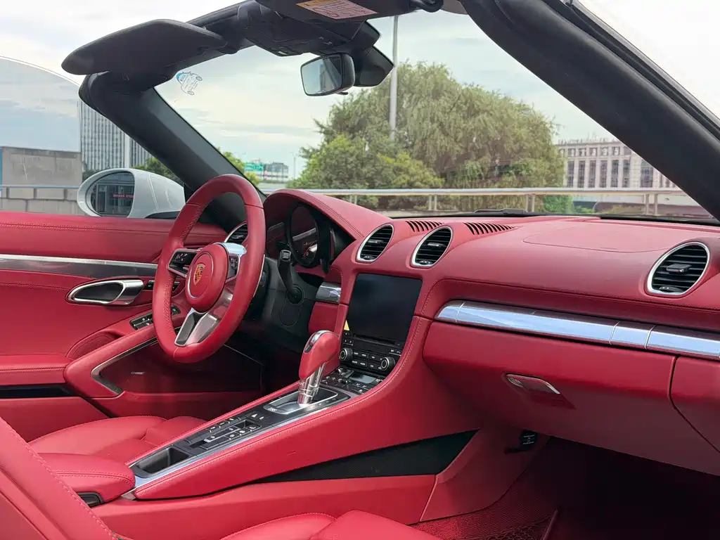 Porsche 718 2022