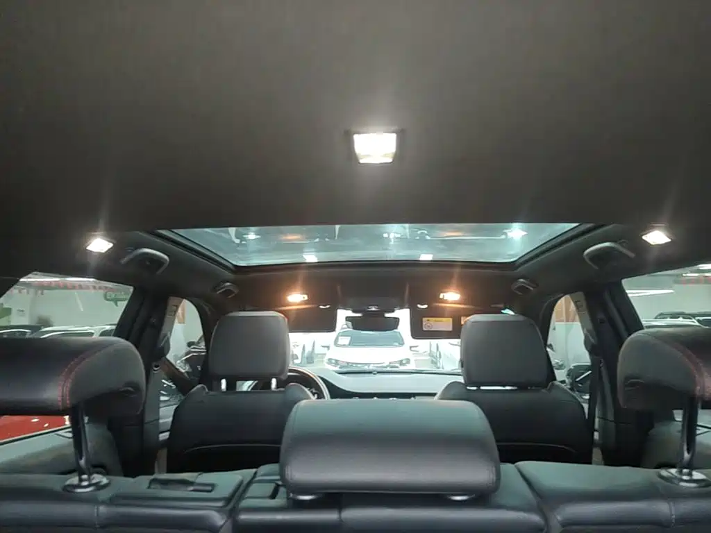 Land Rover Discovery Sport 2020 — фото 14