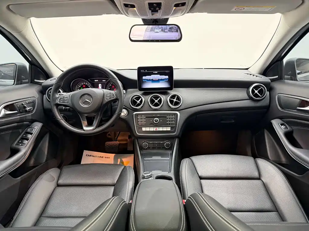 Mercedes-Benz GLA 2018 — фото 23