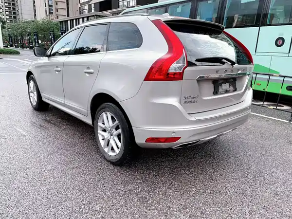 Volvo XC60 2017