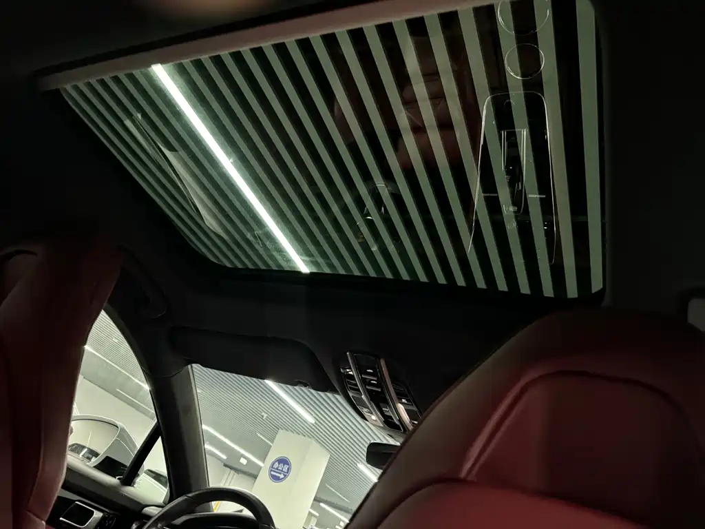 Porsche Panamera 2018 — фото 10