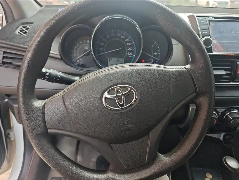 Toyota Vios 2016 — фото 15