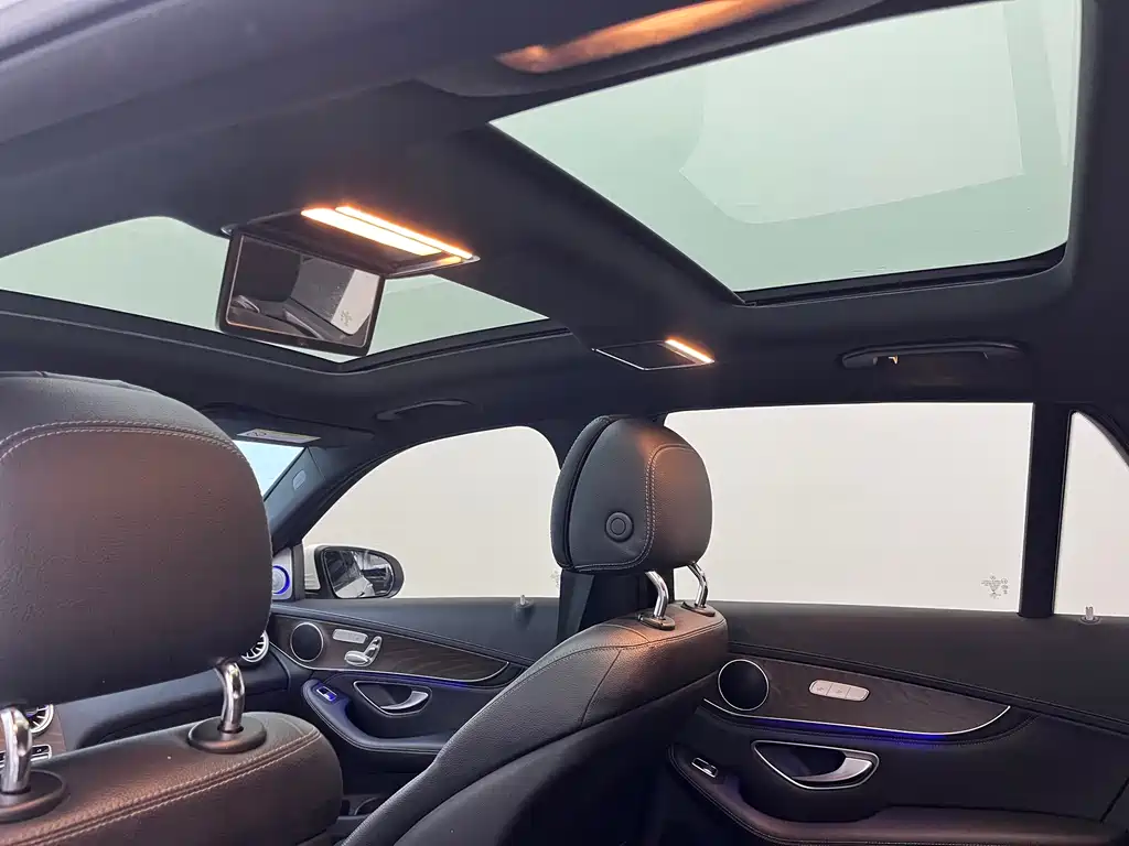 Mercedes-Benz GLC 2019 — фото 15