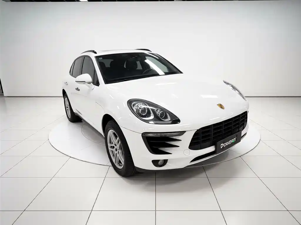 Porsche Macan 2017 — фото 4