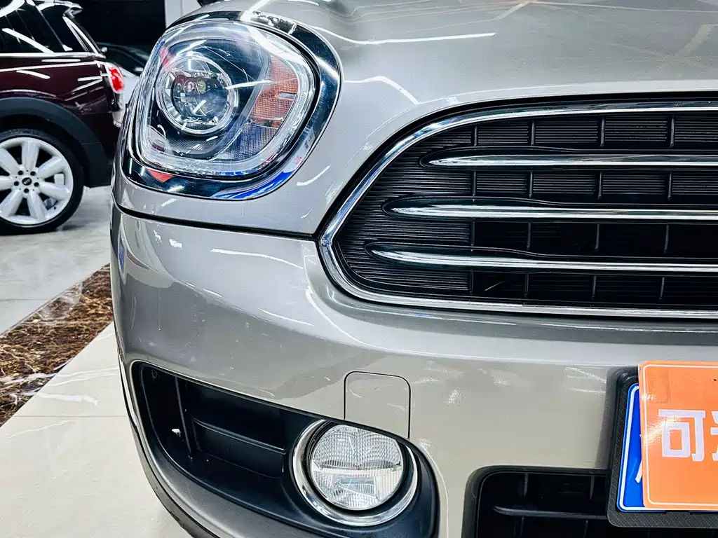 MINI Countryman 2018 — фото 8