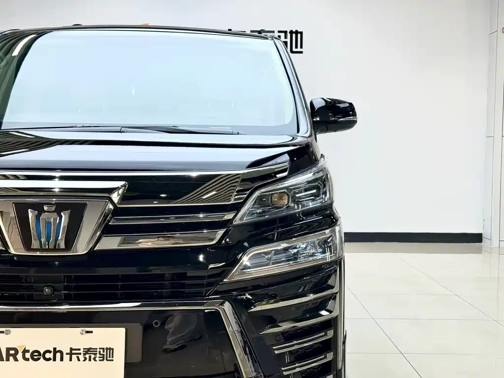 Toyota Vellfire 2022 — фото 7