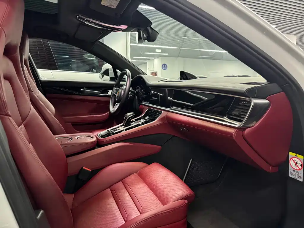 Porsche Panamera 2018