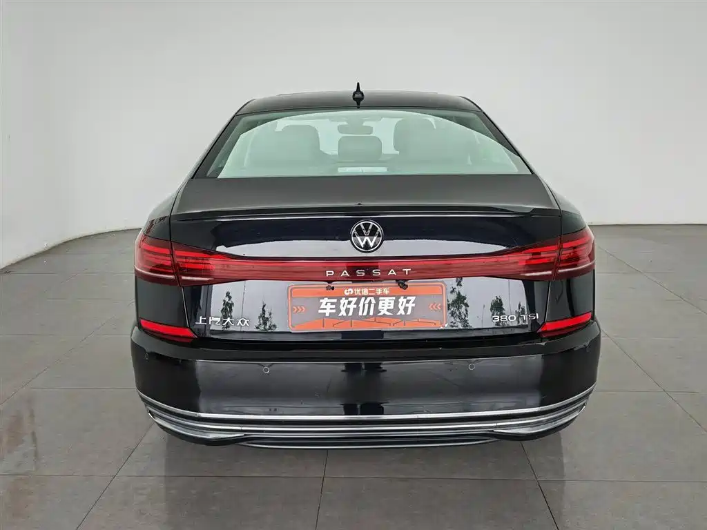 Volkswagen Passat 2022