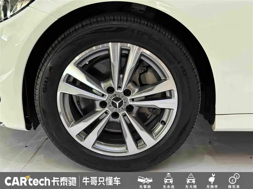 Mercedes-Benz C-Class 2018 — фото 10
