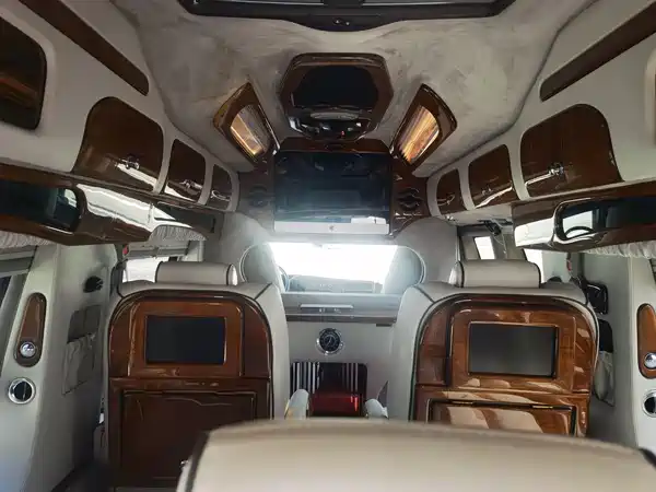 GMC SAVANA 2011