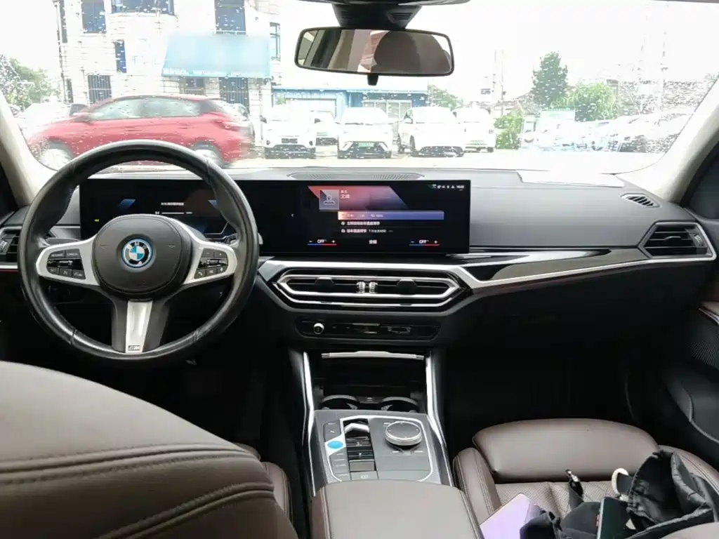 BMW i3 2022 — фото 10