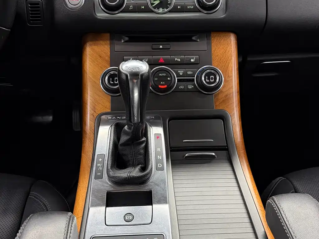 Land Rover Sport 2013 — фото 22