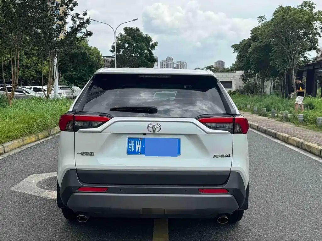 Toyota RAV4 2022