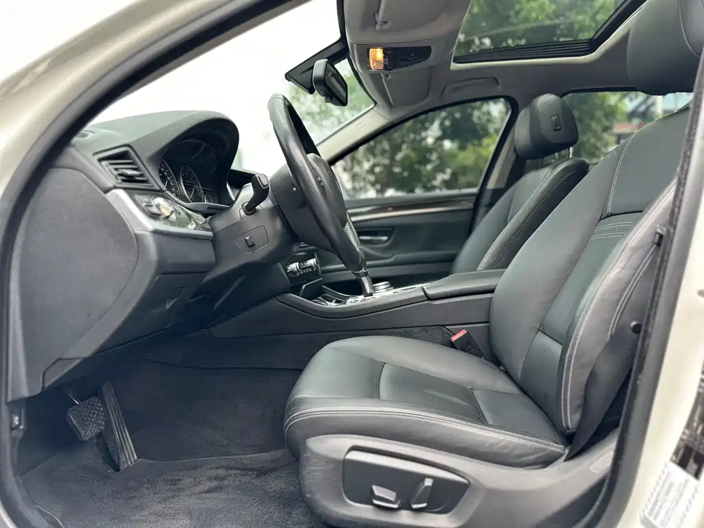 BMW 5 Series 2015