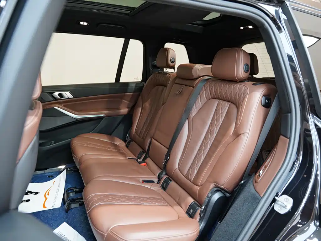 BMW X7 2020 — фото 23