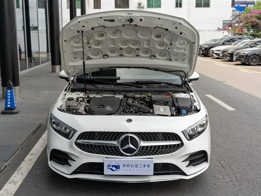 Mercedes-Benz A-Class 2023 — фото 13