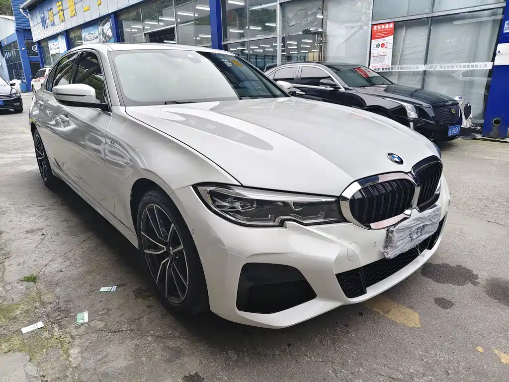 BMW 3 Series 2019 — фото 3