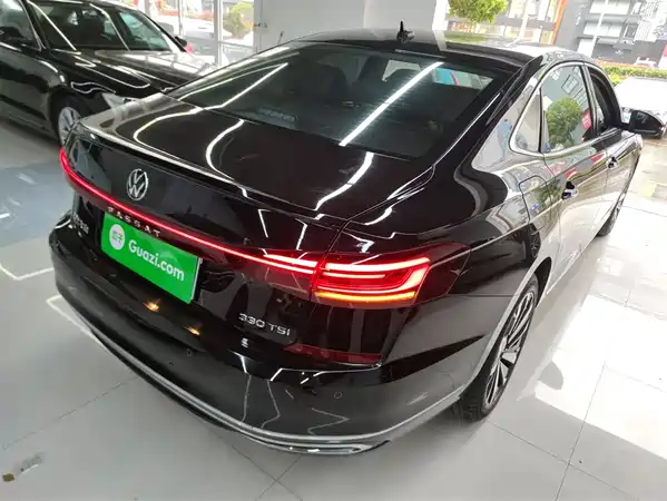 Volkswagen Passat 2022