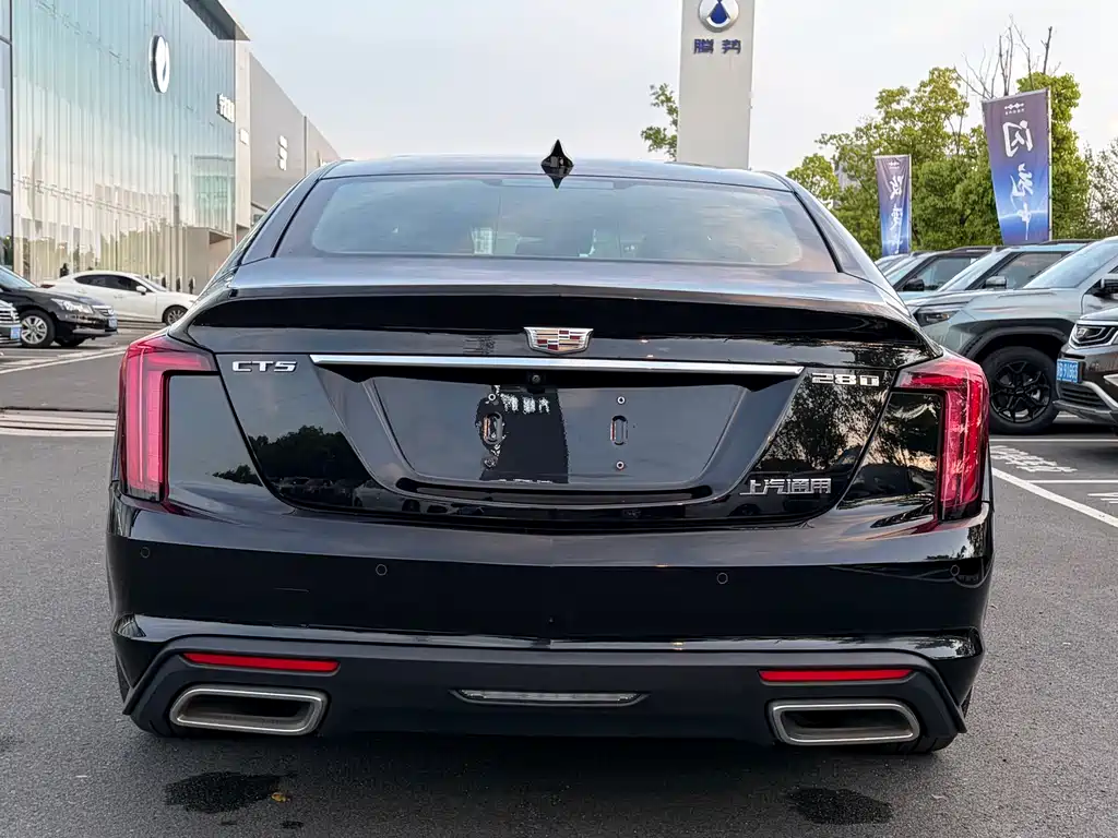 Cadillac CT5 2023 — фото 15