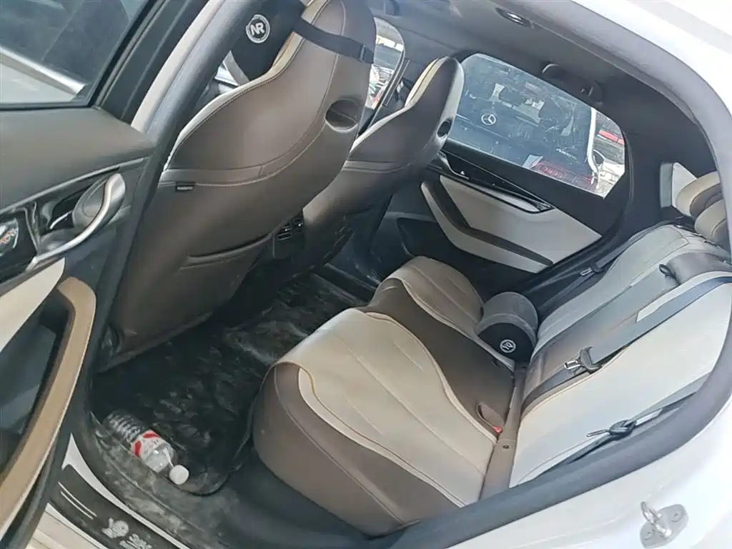 BYD Qin PLUS 2024 — фото 17