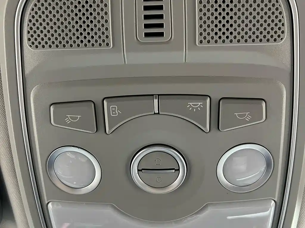 Haval M6 2023 — фото 20