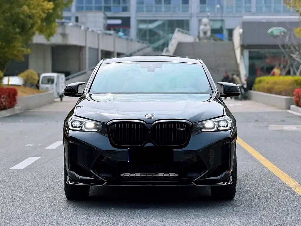 BMW X4 M40i 2023 — фото 3