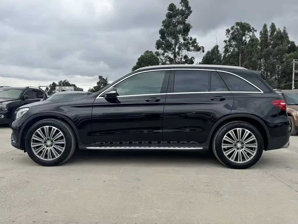 Mercedes-Benz GLC 2017