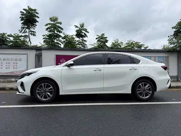 Kia K3 2023