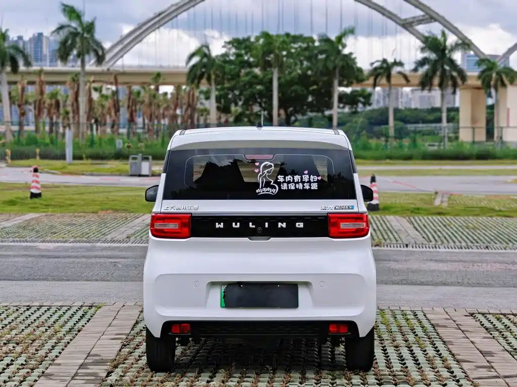 Wuling MINIEV 2021