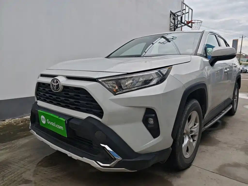 Toyota RAV4 2023