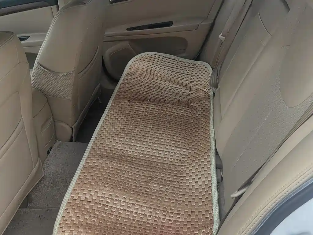 Roewe 350 2013