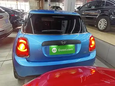 MINI MINI 2018